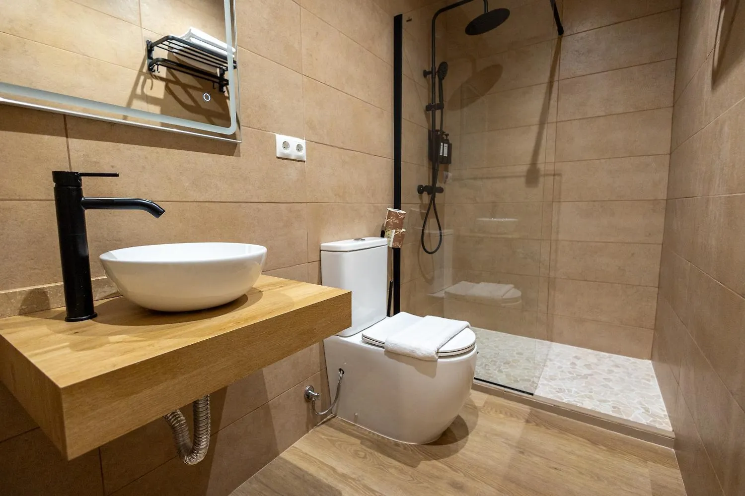 Guest house The Clover Seville Spain